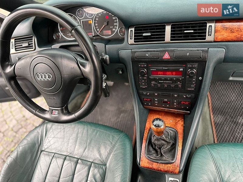 Седан Audi A6 1998 в Жовкве