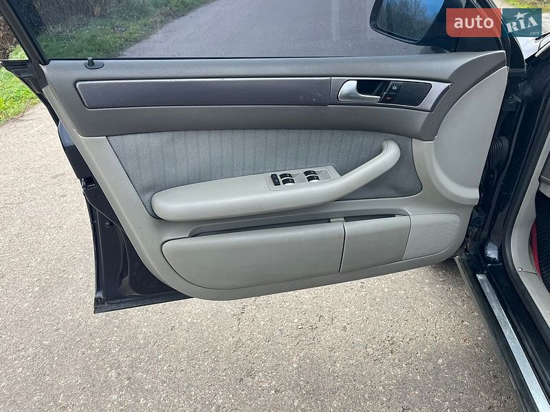 Седан Audi A6 2001 в Сарнах