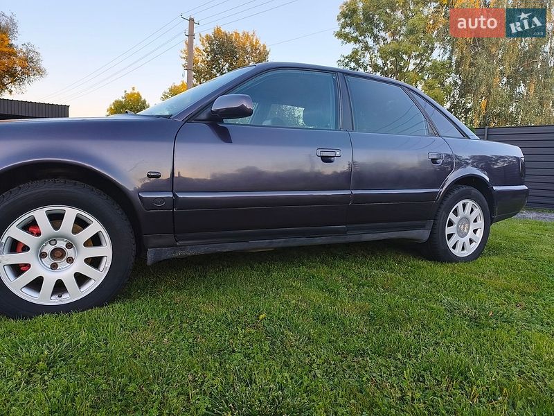Седан Audi A6 1995 в Старій Вижівці
