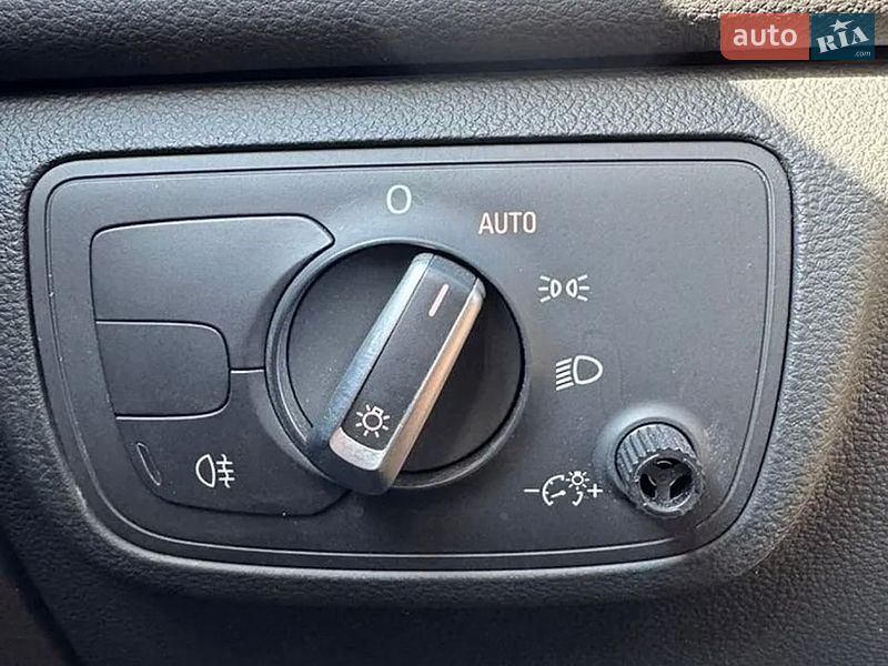 Седан Audi A6 2012 в Луцьку