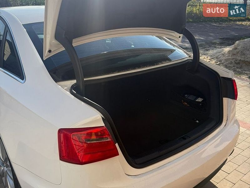Седан Audi A6 2014 в Ковелі