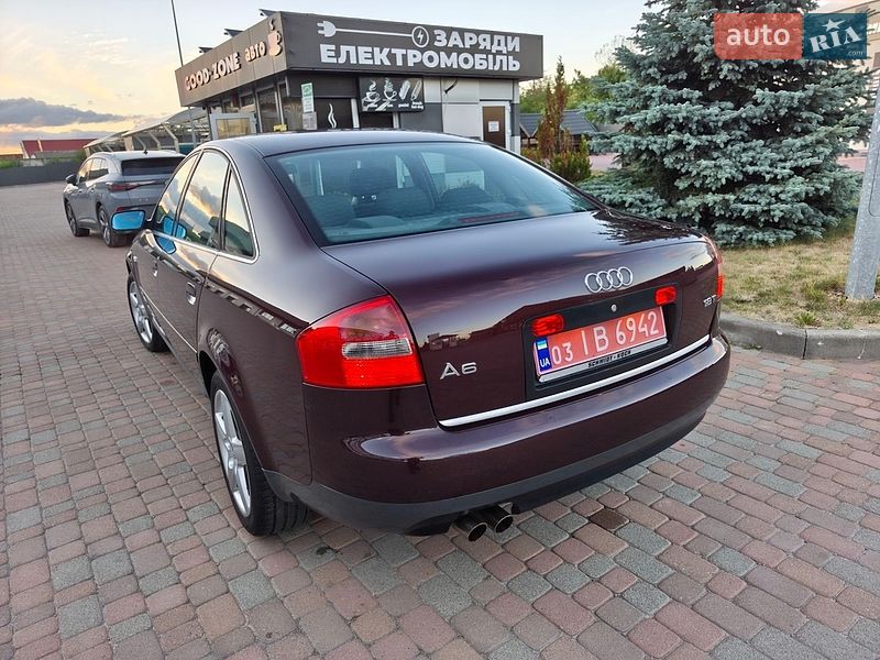 Седан Audi A6 2001 в Сарнах