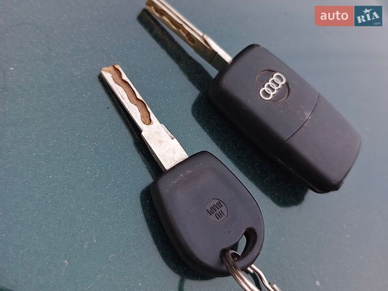 Універсал Audi A6 1998 в Покрові