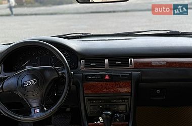 Седан Audi A6 2000 в Яремче