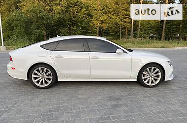 Хетчбек Audi A7 Sportback 2012 в Чернівцях