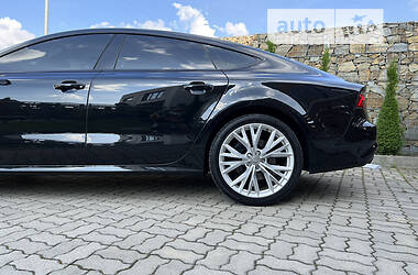 Лифтбек Audi A7 Sportback 2015 в 
