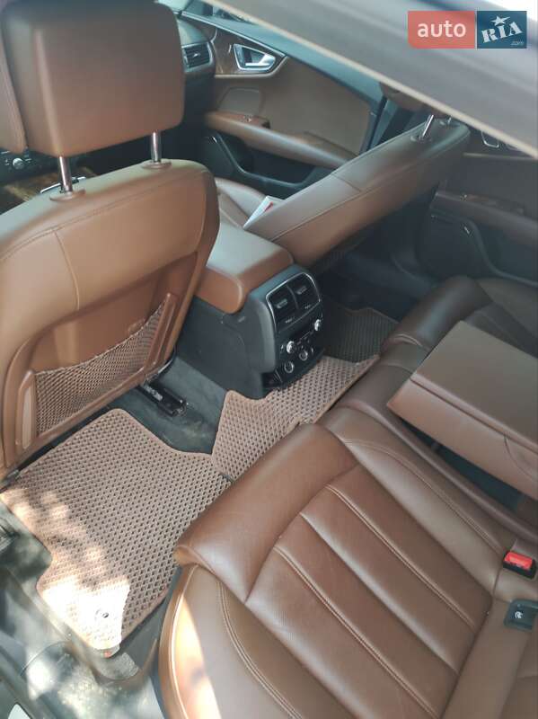 Лифтбек Audi A7 Sportback 2012 в Стрые