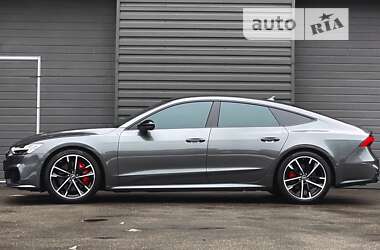 Лифтбек Audi A7 Sportback 2021 в 