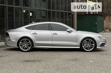 Лифтбек Audi A7 Sportback 2015 в Виннице