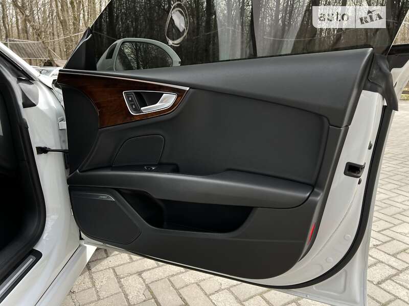 Лифтбек Audi A7 Sportback 2015 в Виннице