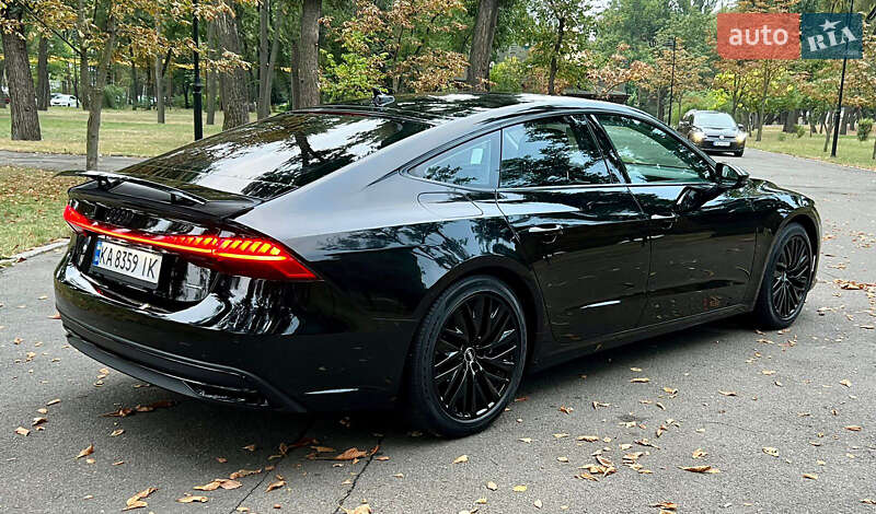 Лифтбек Audi A7 Sportback 2018 в Киеве