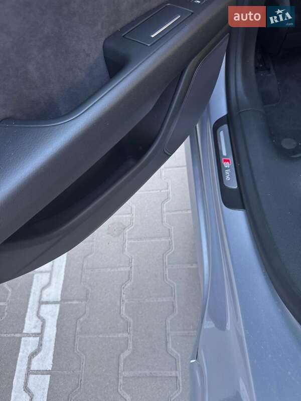 Лифтбек Audi A7 Sportback 2017 в Киеве