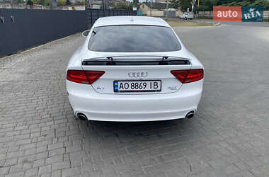 Лифтбек Audi A7 Sportback 2012 в 
