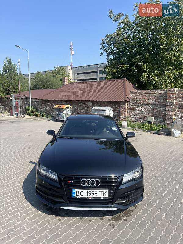 Лифтбек Audi A7 Sportback 2014 в Львове