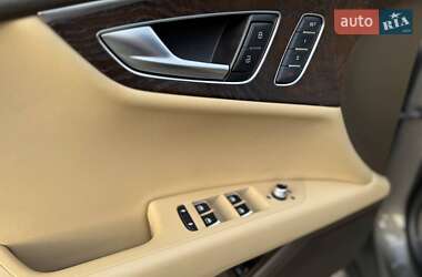 Лифтбек Audi A7 Sportback 2011 в 
