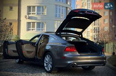 Лифтбек Audi A7 Sportback 2013 в 