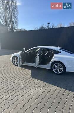 Лифтбек Audi A7 Sportback 2012 в 