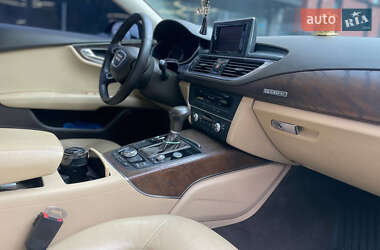 Лифтбек Audi A7 Sportback 2011 в 