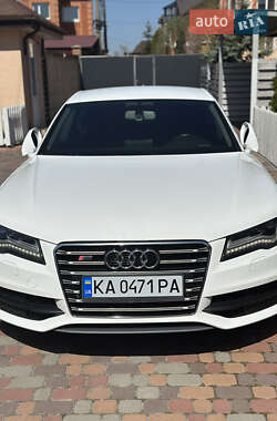 Лифтбек Audi A7 Sportback 2012 в 