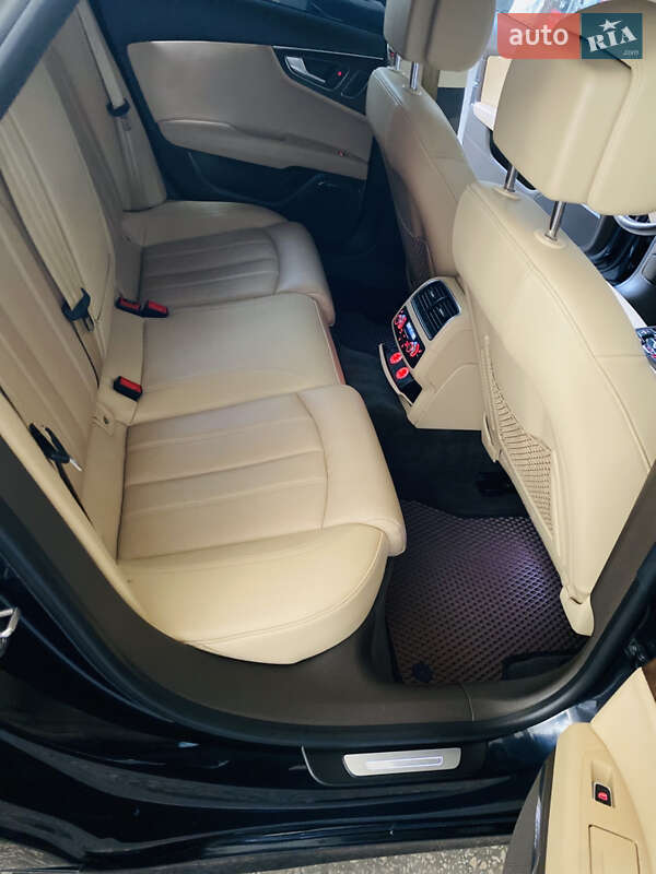 Ліфтбек Audi A7 Sportback 2013 в Києві фото 22 Ліфтбек Audi A7 Sportback 2013 в Києві