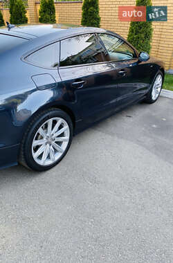 Лифтбек Audi A7 Sportback 2013 в 
