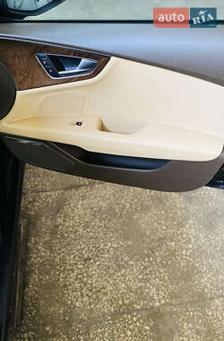 Лифтбек Audi A7 Sportback 2013 в 