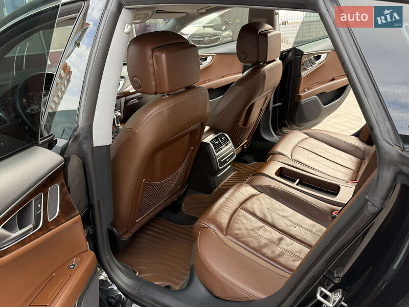 Лифтбек Audi A7 Sportback 2012 в Хмельницком