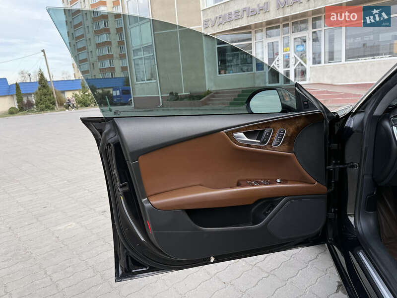 Лифтбек Audi A7 Sportback 2012 в Хмельницком