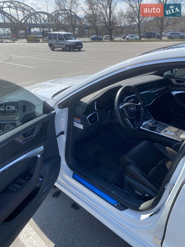 Лифтбек Audi A7 Sportback 2020 в Киеве