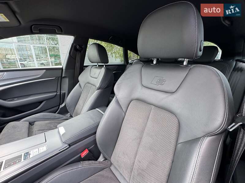 Лифтбек Audi A7 Sportback 2021 в Киеве