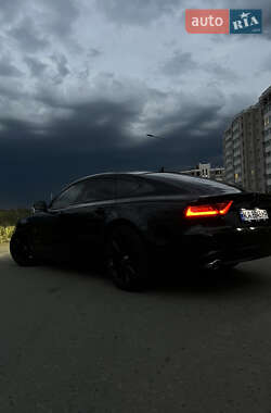 Ліфтбек Audi A7 Sportback 2011 в 