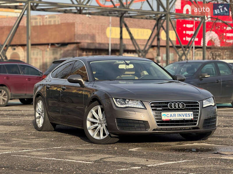 Ліфтбек Audi A7 Sportback 2011 в 