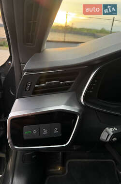 Лифтбек Audi A7 Sportback 2021 в 