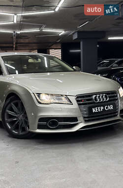Лифтбек Audi A7 Sportback 2011 в 