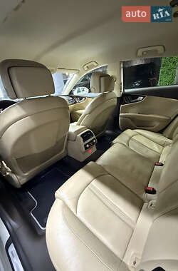 Лифтбек Audi A7 Sportback 2011 в 