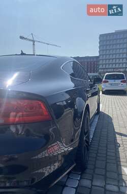 Лифтбек Audi A7 Sportback 2013 в 