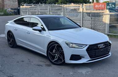 Лифтбек Audi A7 Sportback 2018 в 