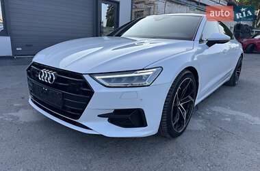 Лифтбек Audi A7 Sportback 2018 в 