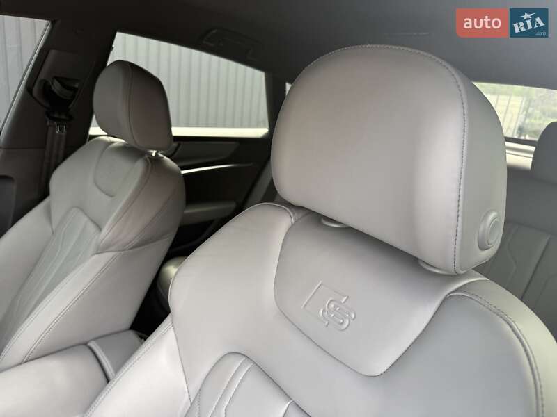 Лифтбек Audi A7 Sportback 2022 в Киеве