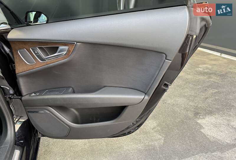 Лифтбек Audi A7 Sportback 2014 в Киеве