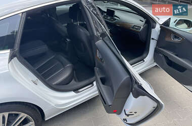 Лифтбек Audi A7 Sportback 2012 в 