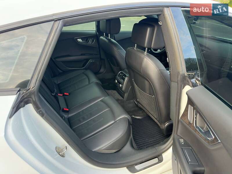 Лифтбек Audi A7 Sportback 2017 в Киеве