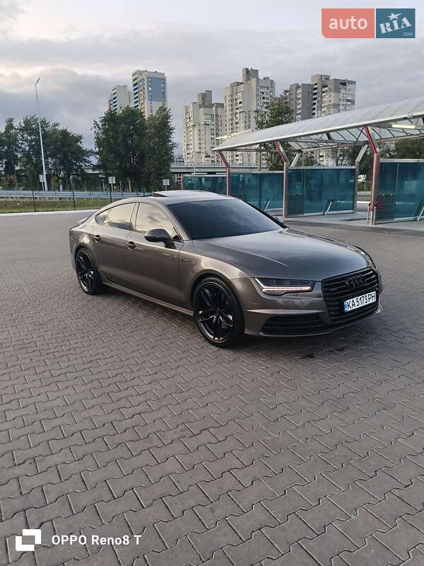 Лифтбек Audi A7 Sportback 2016 в 