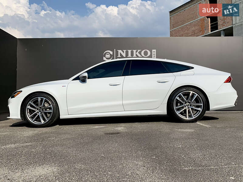 Лифтбек Audi A7 Sportback 2021 в Львове