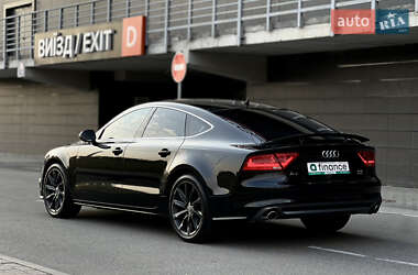 Лифтбек Audi A7 Sportback 2011 в 