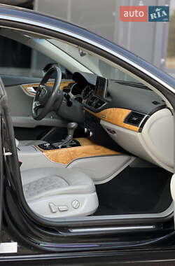 Лифтбек Audi A7 Sportback 2011 в 