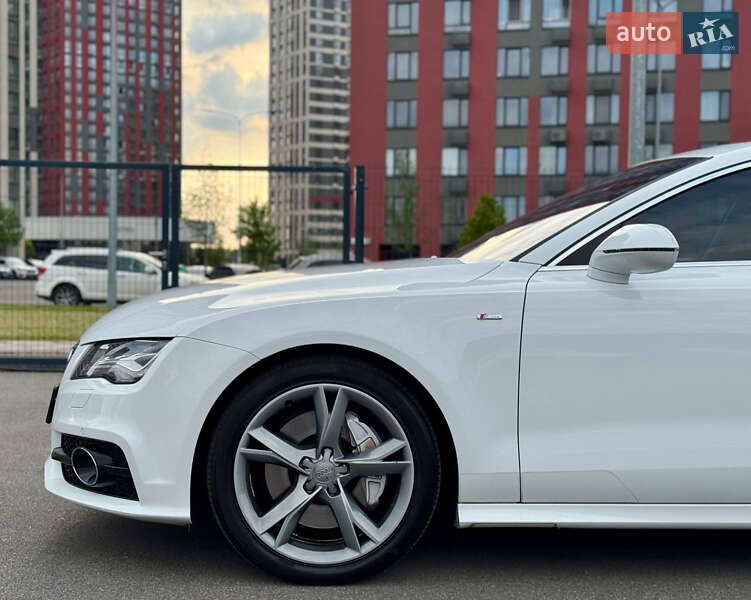 Лифтбек Audi A7 Sportback 2014 в Киеве