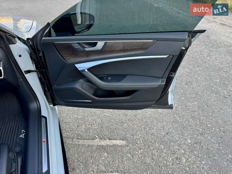 Ліфтбек Audi A7 Sportback 2019 в Києві фото 47 Ліфтбек Audi A7 Sportback 2019 в Києві