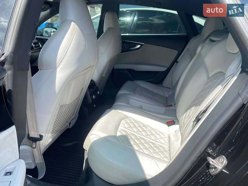 Лифтбек Audi A7 Sportback 2016 в Киеве