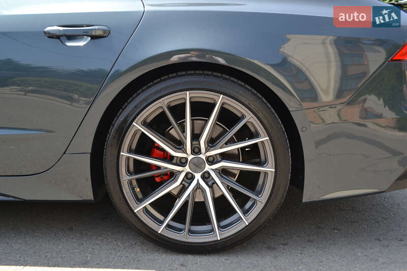 Лифтбек Audi A7 Sportback 2018 в Днепре